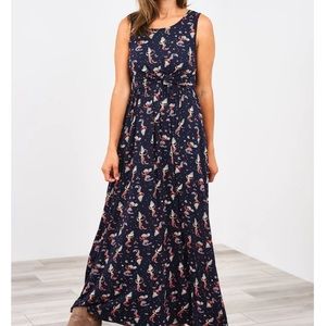 Latched Mama Mermaids Boardwalk Nursing Maxi in Large